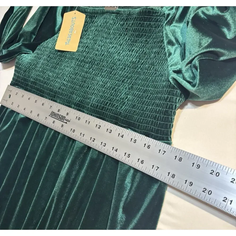 Thereabouts Girls 3XL Emerald Green Velvet Smocked Dress NWT Holiday
